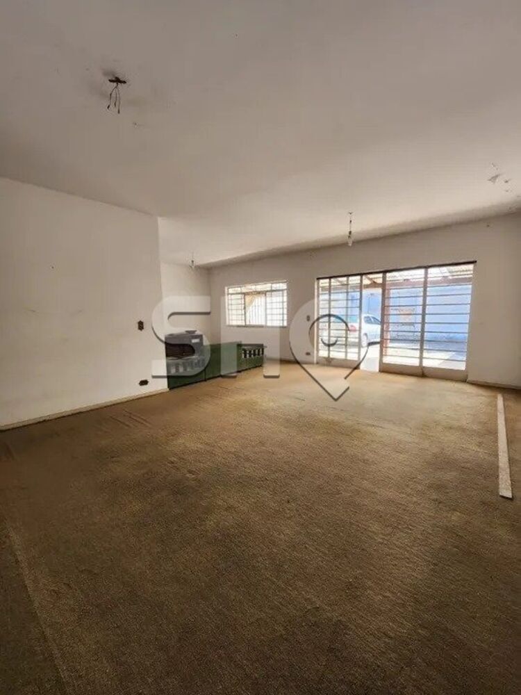 Casa à venda com 4 quartos, 285m² - Foto 2