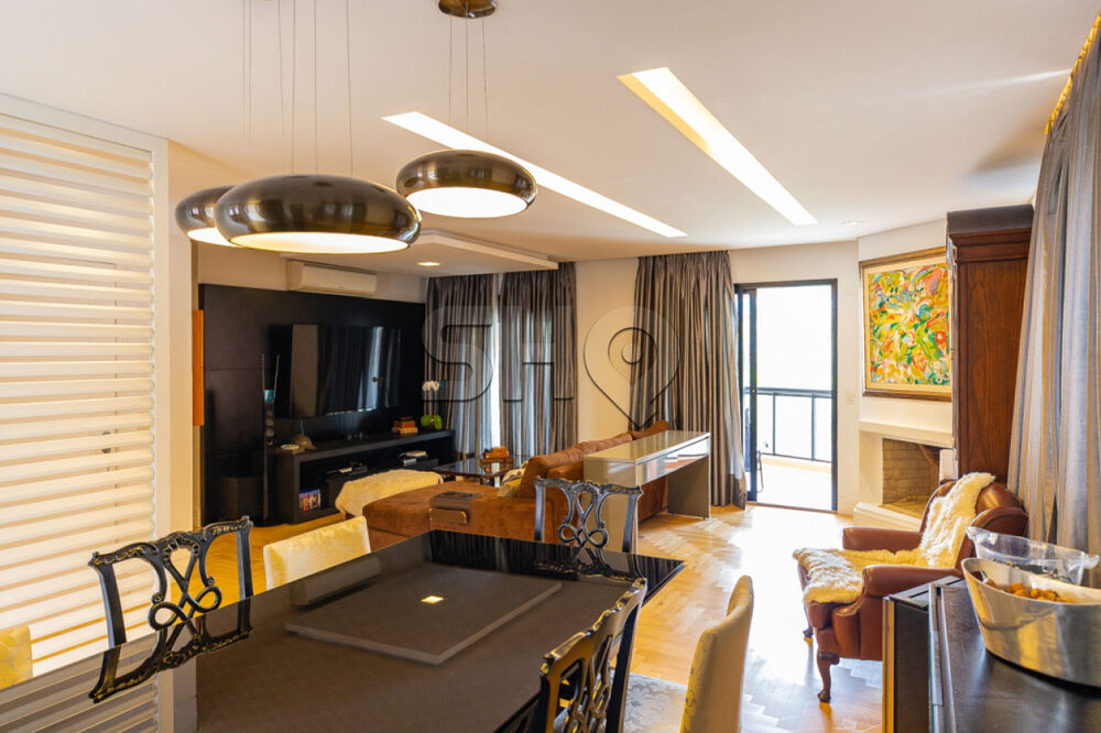 Apartamento, 3 quartos, 160 m² - Foto 1