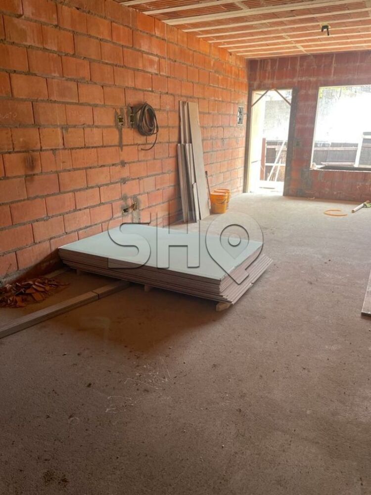 Sobrado, 3 quartos, 240 m² - Foto 2