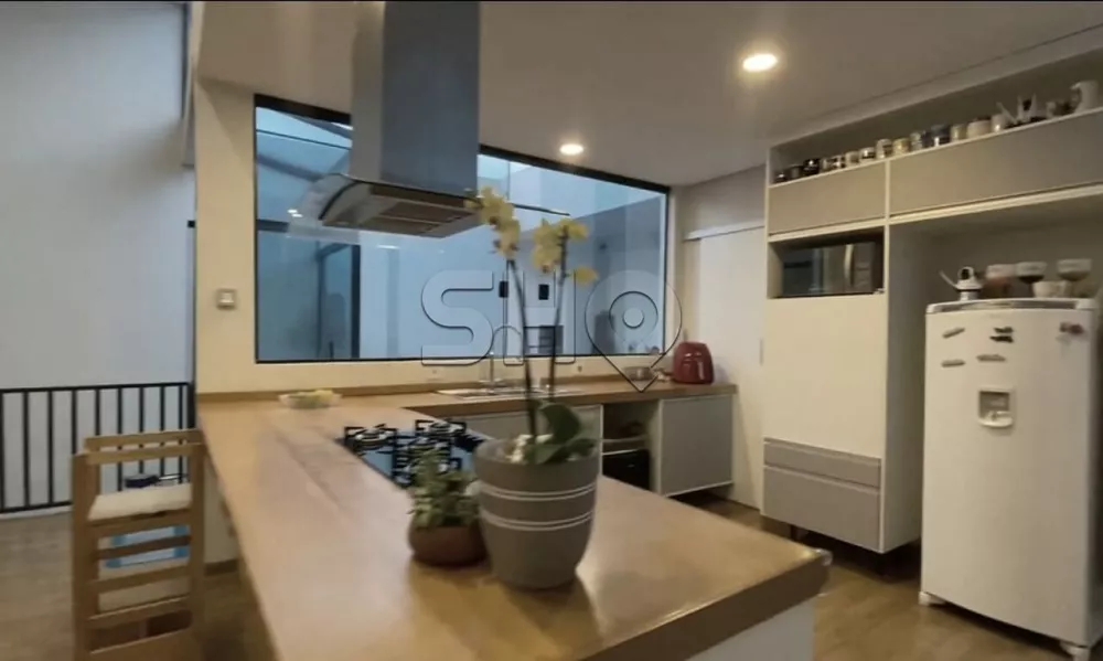 Casa à venda com 6 quartos, 480m² - Foto 5