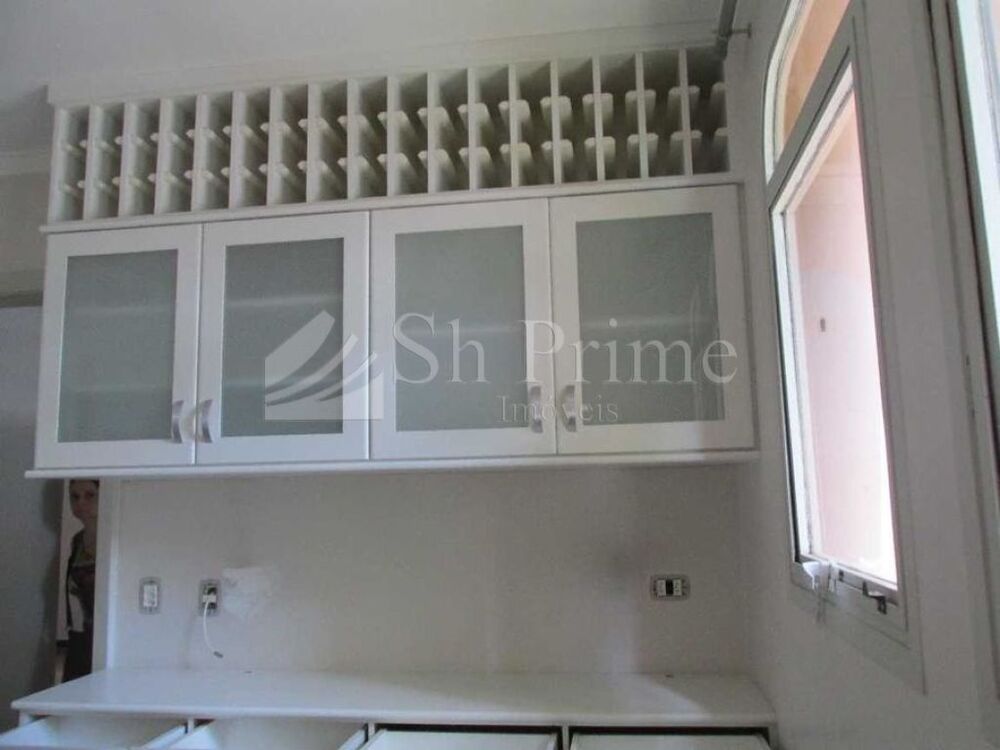 Apartamento, 3 quartos, 200 m² - Foto 1