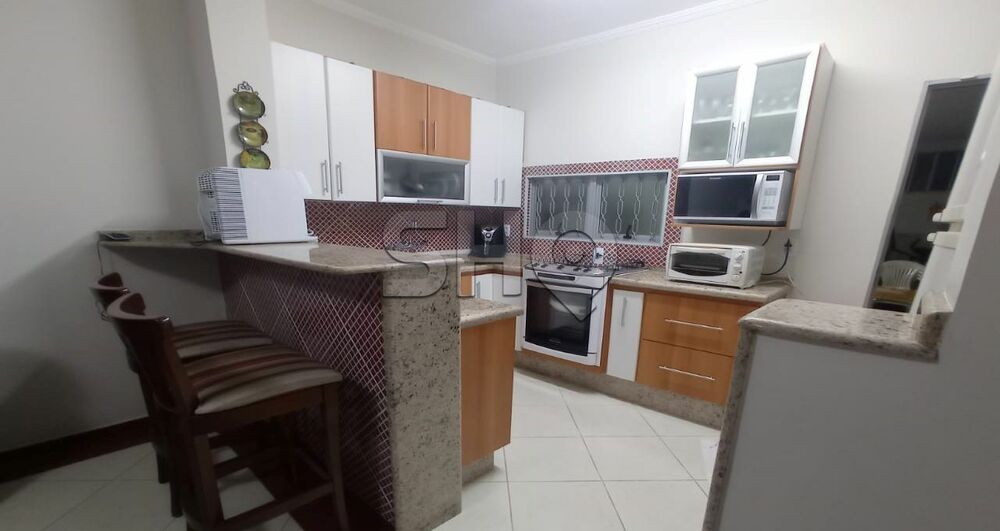 Sobrado, 3 quartos, 200 m² - Foto 1