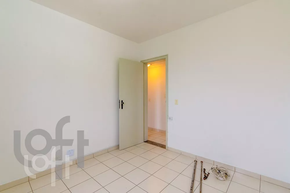 Apartamento à venda com 3 quartos, 88m² - Foto 3