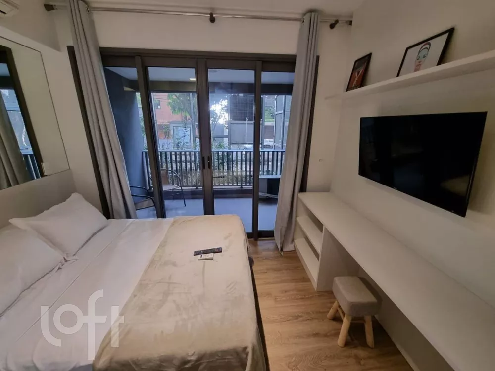 Apartamento à venda com 1 quarto, 30m² - Foto 2