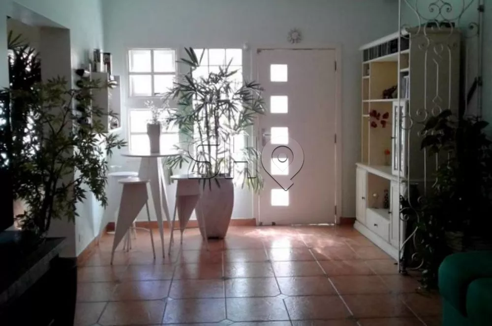 Casa, 4 quartos, 272 m² - Foto 1