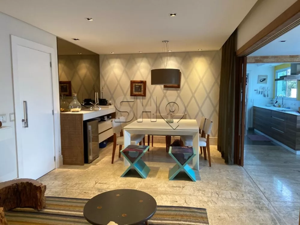 Apartamento, 3 quartos, 132 m² - Foto 1