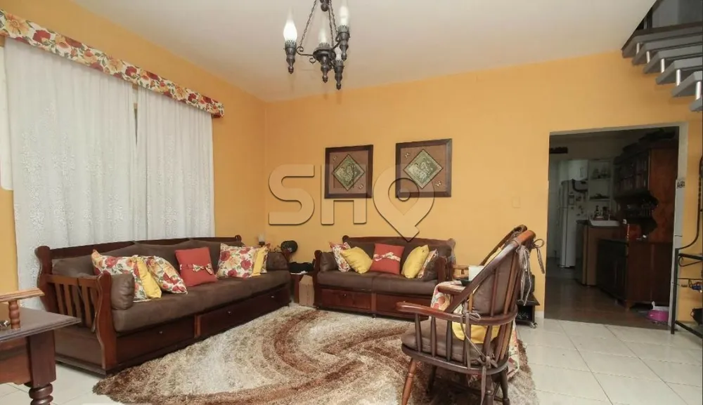 Sobrado, 3 quartos, 270 m² - Foto 1