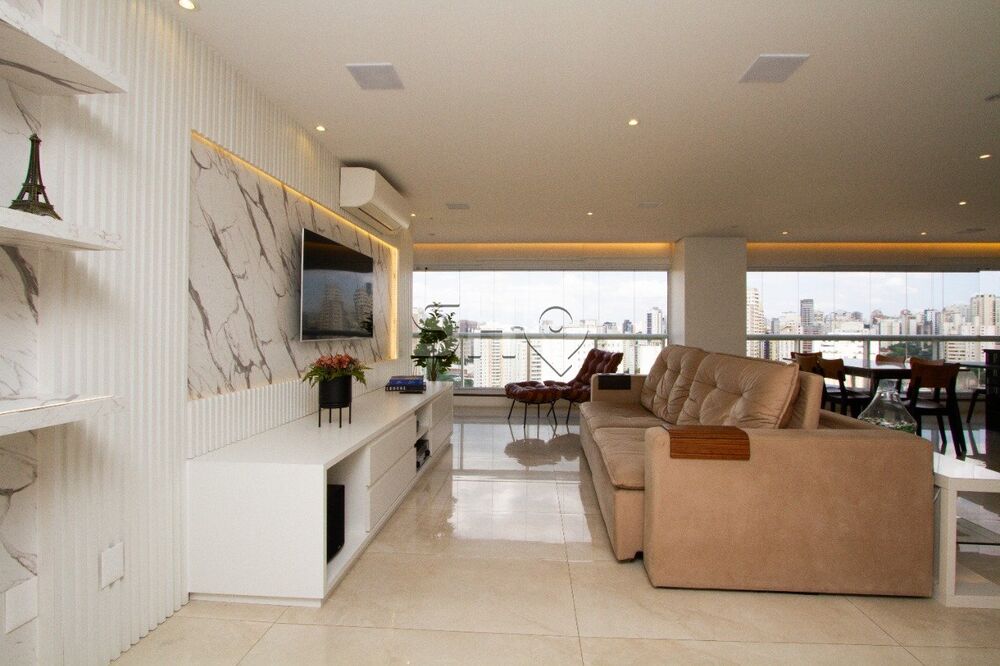 Apartamento, 3 quartos, 161 m² - Foto 2