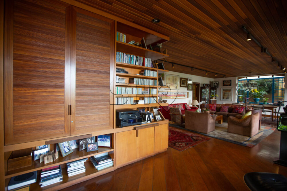 Casa, 4 quartos, 635 m² - Foto 3