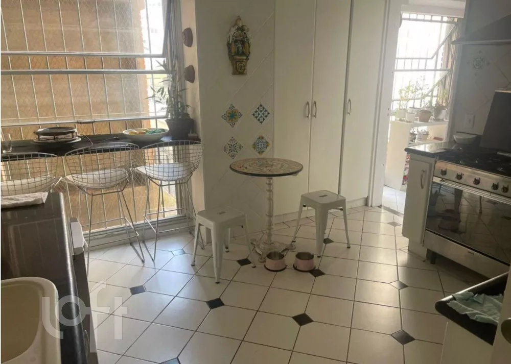 Apartamento à venda com 3 quartos, 172m² - Foto 7