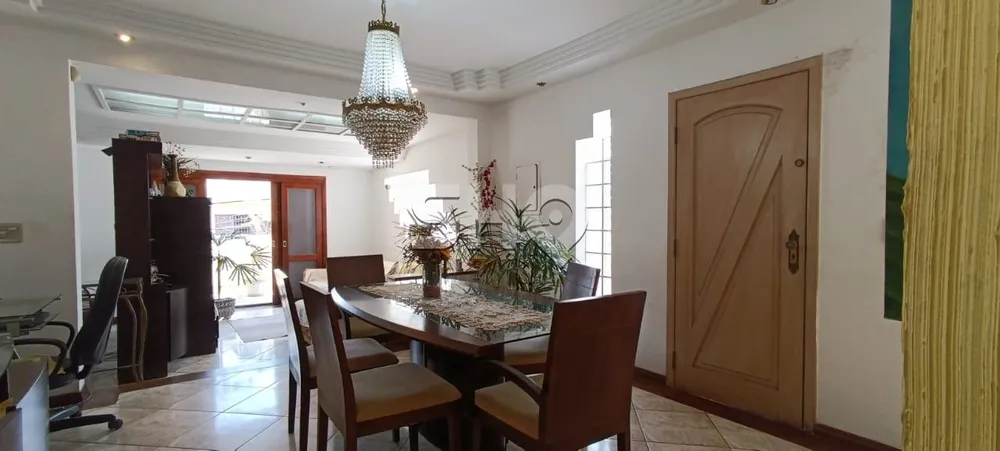 Casa, 3 quartos, 206 m² - Foto 1