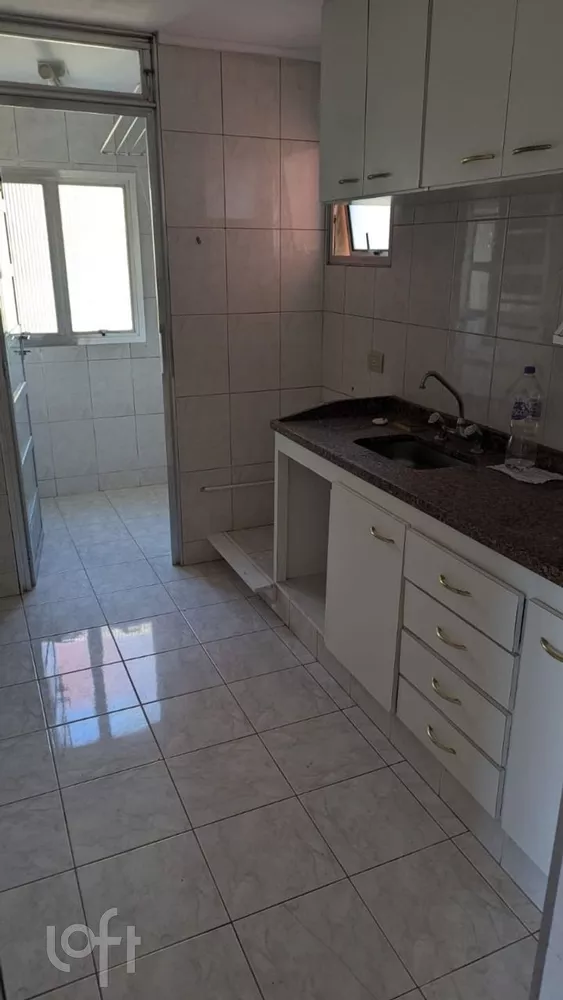 Apartamento à venda com 2 quartos, 70m² - Foto 5