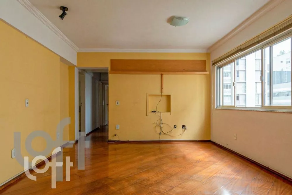 Apartamento à venda com 3 quartos, 104m² - Foto 2