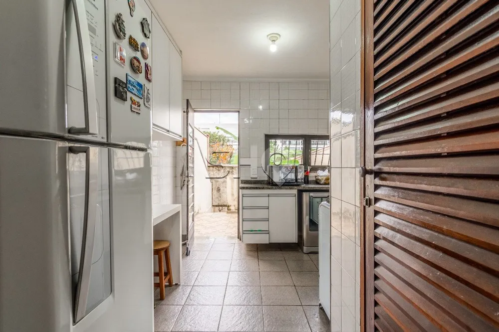 Casa, 5 quartos, 250 m² - Foto 1