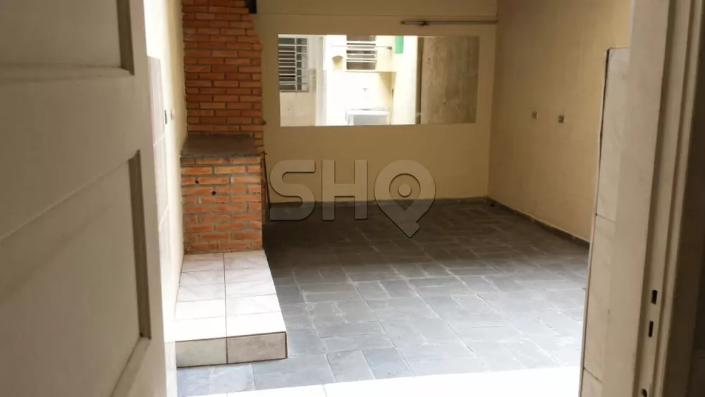 Sobrado para alugar com 3 quartos, 120m² - Foto 1