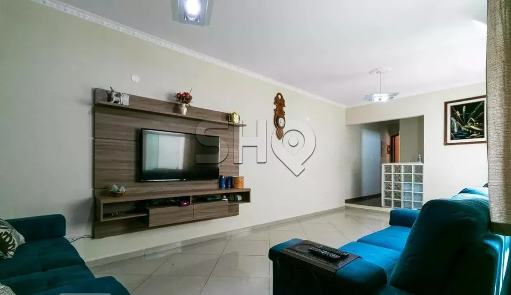 Sobrado à venda com 5 quartos, 182m² - Foto 1