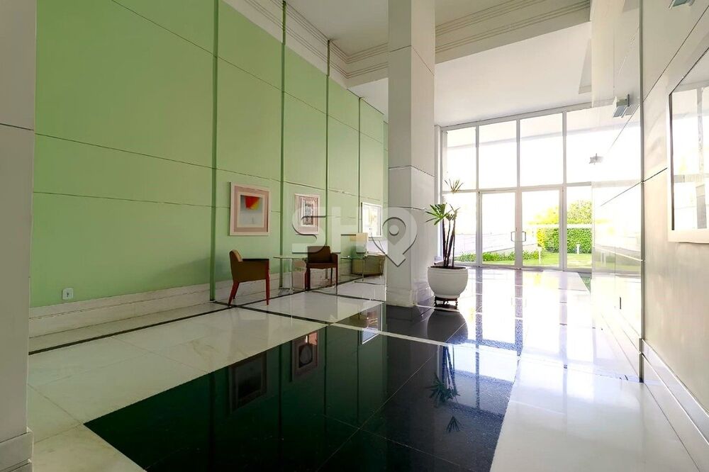 Apartamento, 3 quartos, 134 m² - Foto 2