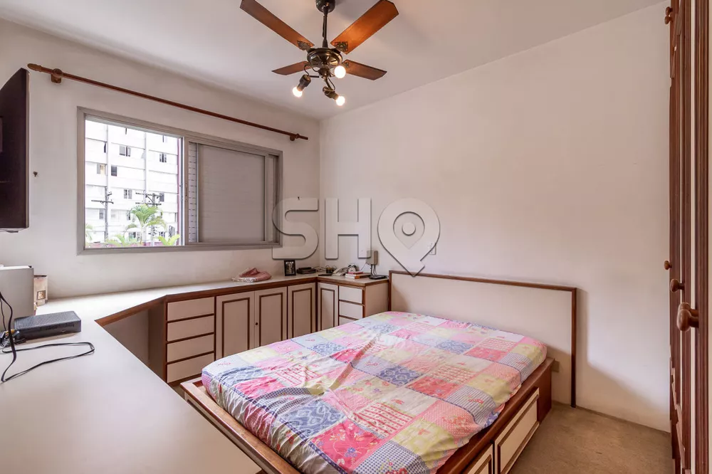 Apartamento à venda com 3 quartos, 204m² - Foto 22