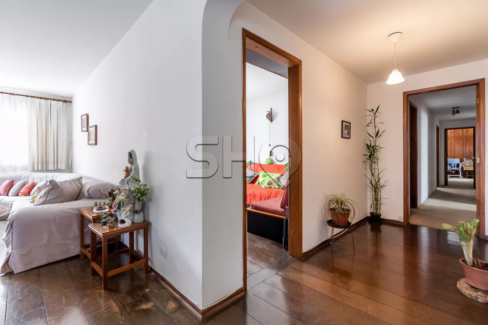 Apartamento à venda com 3 quartos, 204m² - Foto 13