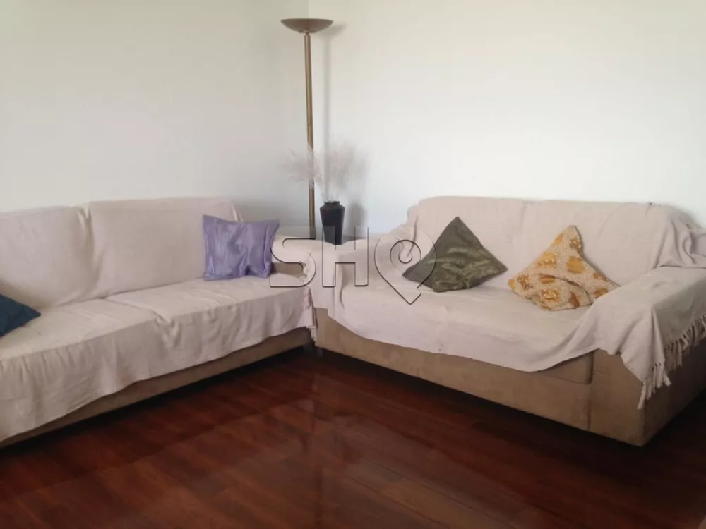 Apartamento à venda com 2 quartos, 70m² - Foto 2