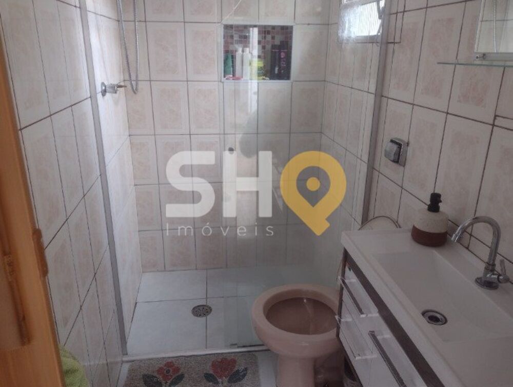 Casa, 4 quartos, 241 m² - Foto 1