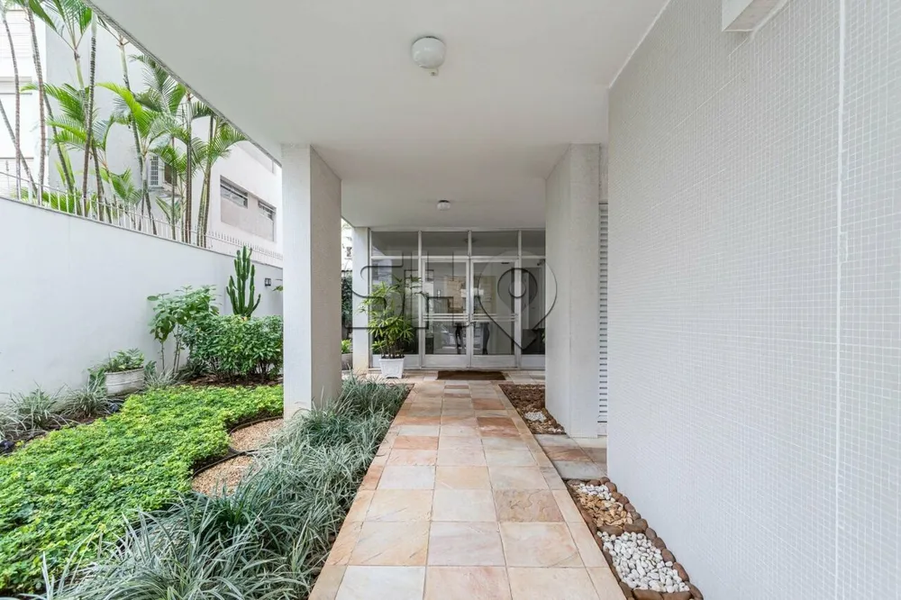 Apartamento, 3 quartos, 135 m² - Foto 2