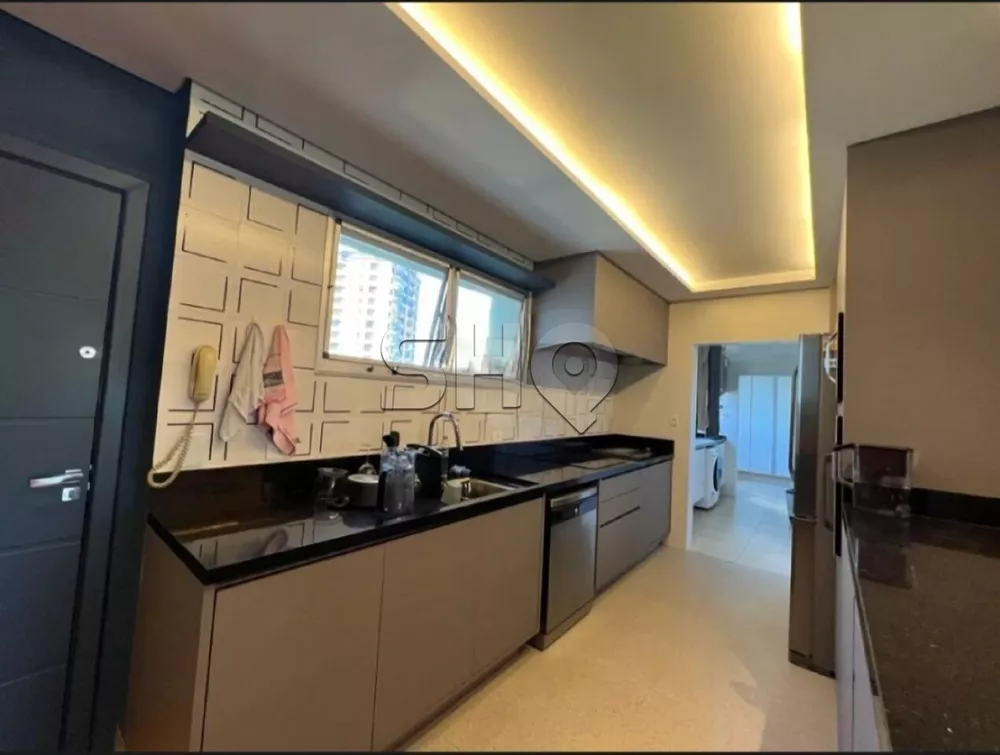 Apartamento à venda com 3 quartos, 135m² - Foto 3