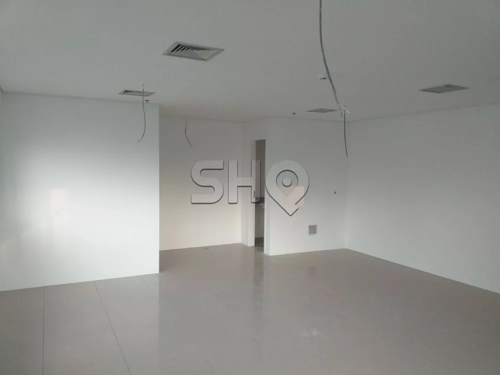 Casa Comercial para alugar com 1 quarto, 60m² - Foto 4