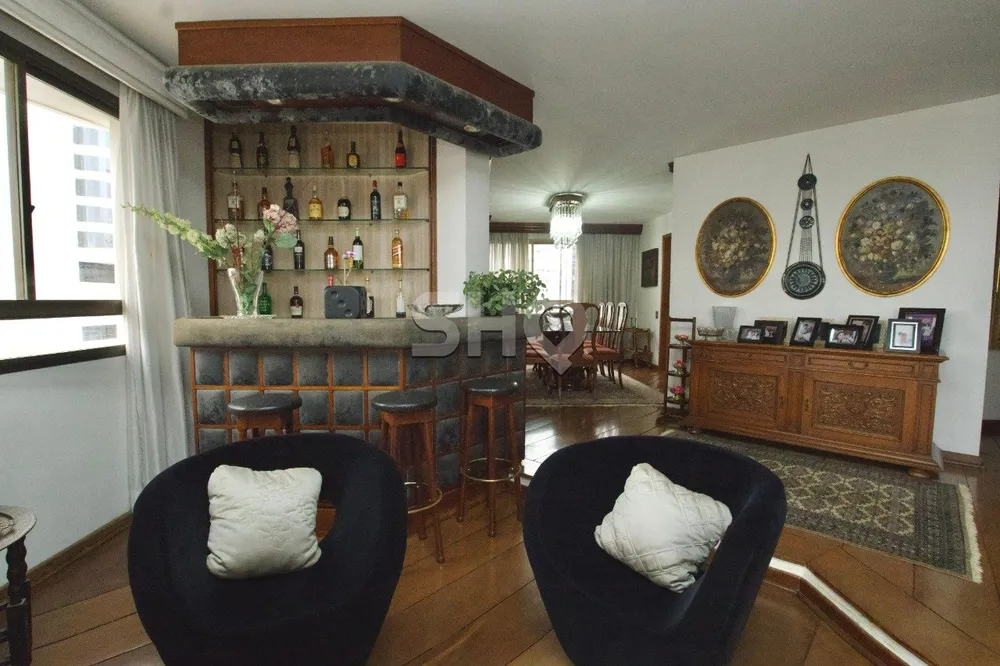 Apartamento, 4 quartos, 307 m² - Foto 2