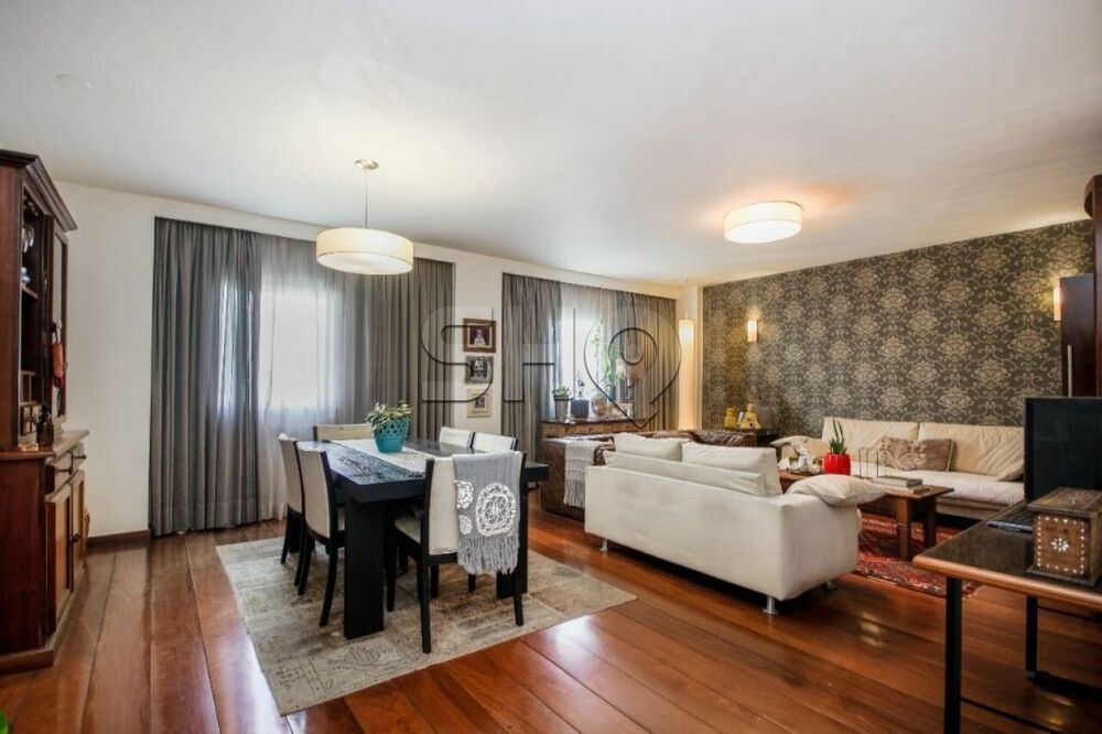 Cobertura para alugar com 3 quartos, 250m² - Foto 2