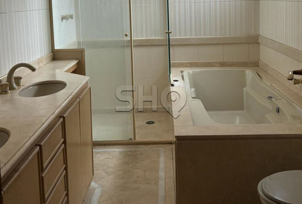 Apartamento à venda com 4 quartos, 220m² - Foto 7