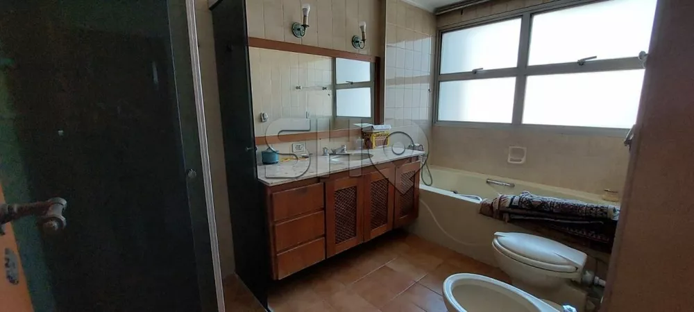 Apartamento à venda com 3 quartos, 204m² - Foto 12