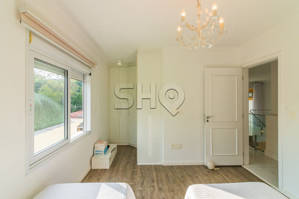 Sobrado, 4 quartos, 318 m² - Foto 1