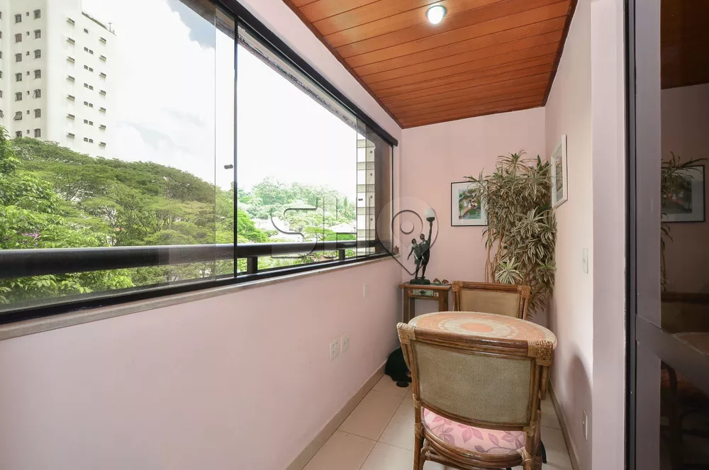 Apartamento, 4 quartos, 210 m² - Foto 1