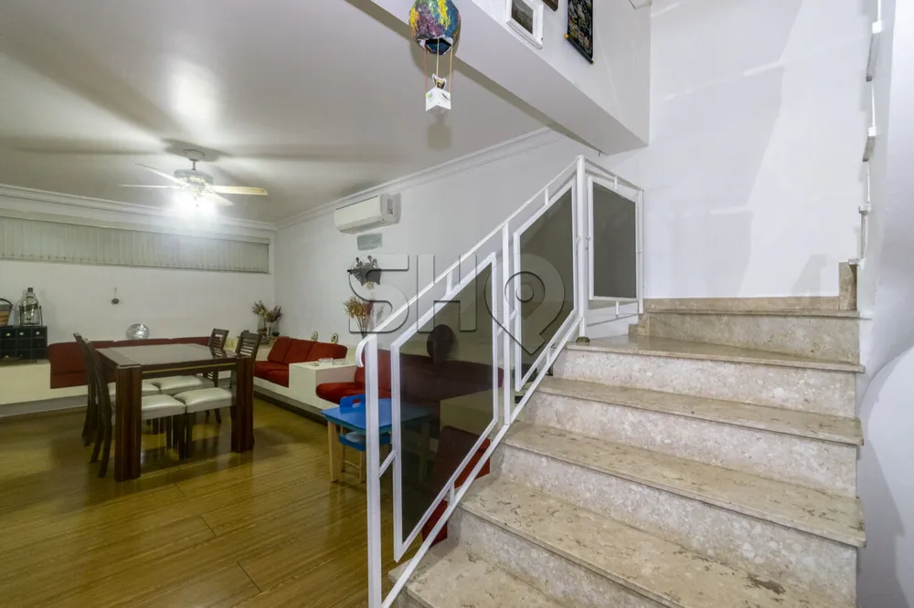 Sobrado, 4 quartos, 302 m² - Foto 2