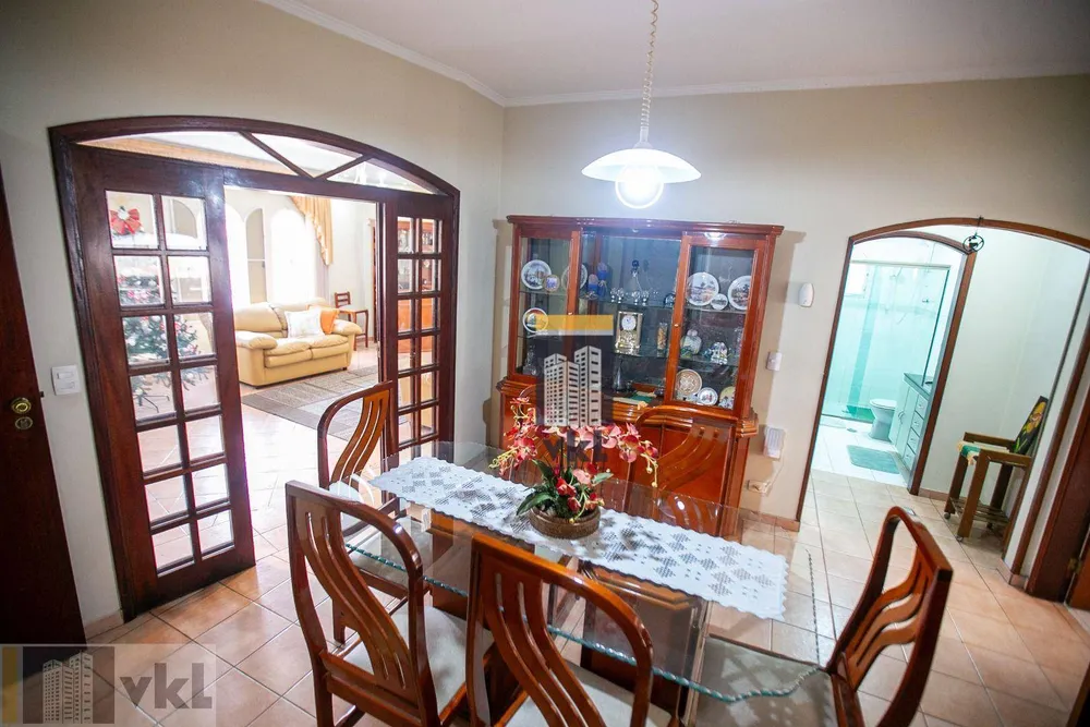 Sobrado, 4 quartos, 372 m² - Foto 8