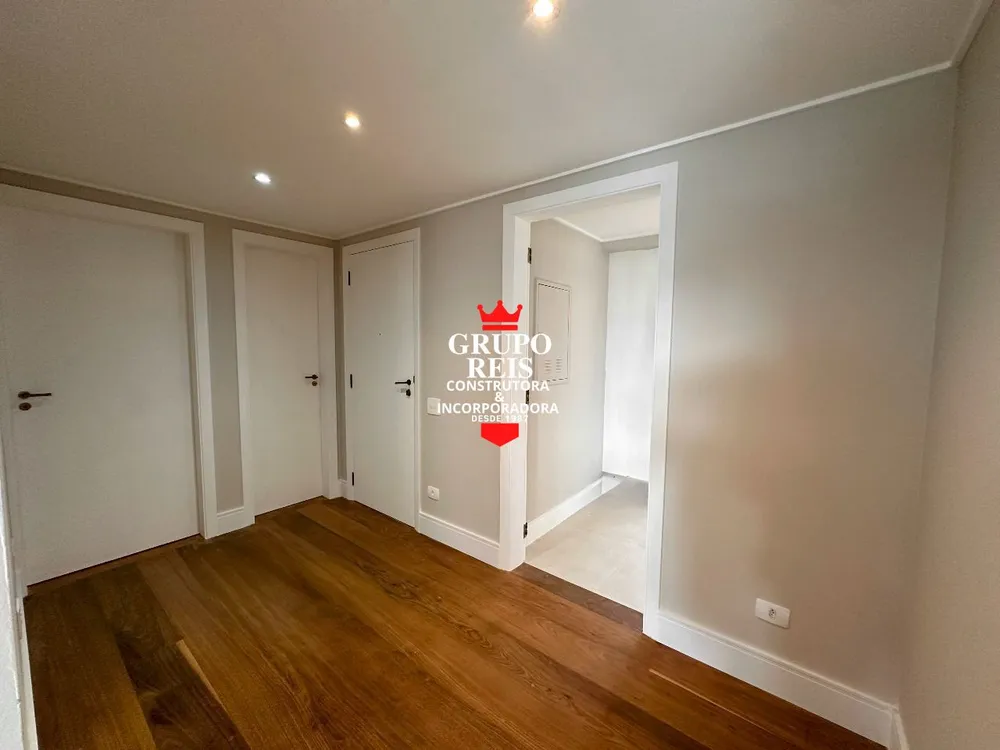 Apartamento, 4 quartos, 195 m² - Foto 1