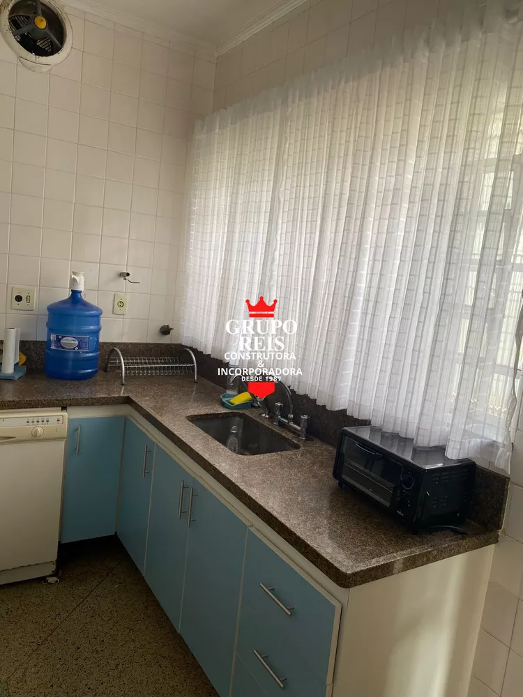 Sobrado, 3 quartos, 308 m² - Foto 2