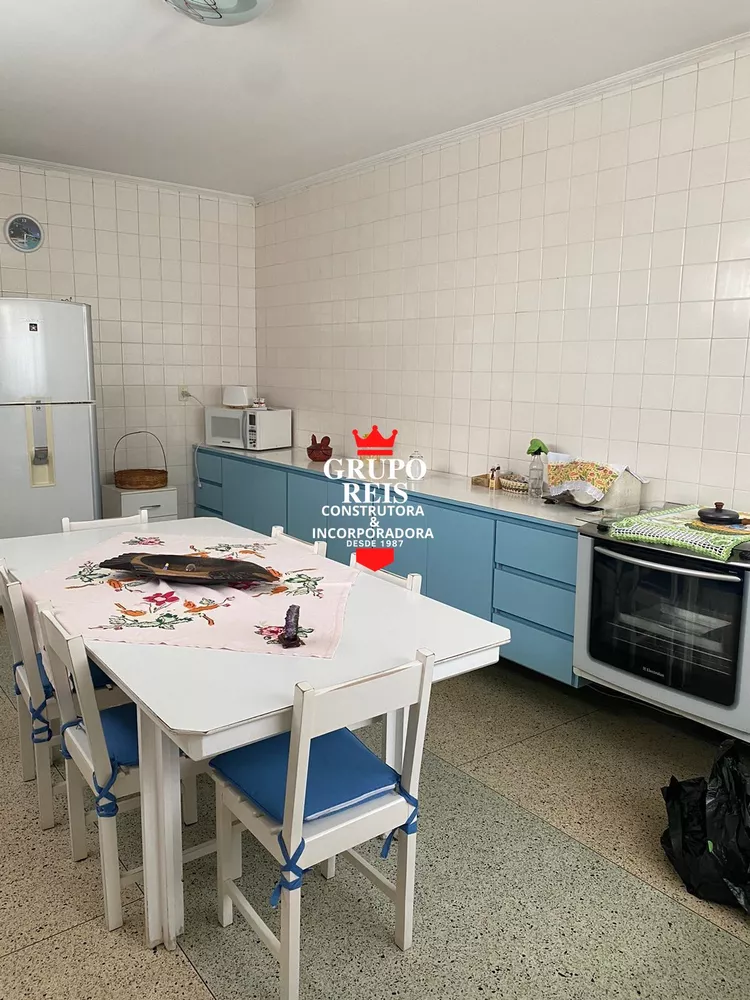 Sobrado, 3 quartos, 308 m² - Foto 3