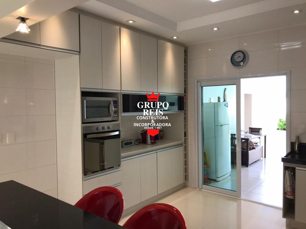 Casa de Condomínio à venda com 3 quartos, 205m² - Foto 6