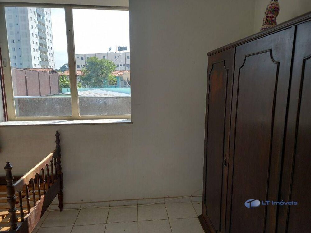 Casa, 4 quartos, 228 m² - Foto 12
