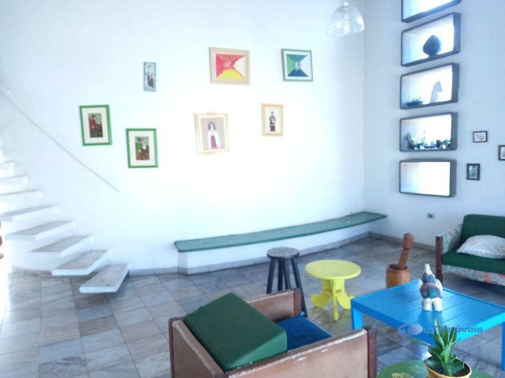Casa, 4 quartos, 228 m² - Foto 5