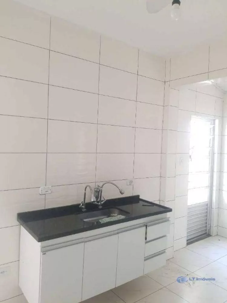 Casa à venda com 2 quartos, 83m² - Foto 1