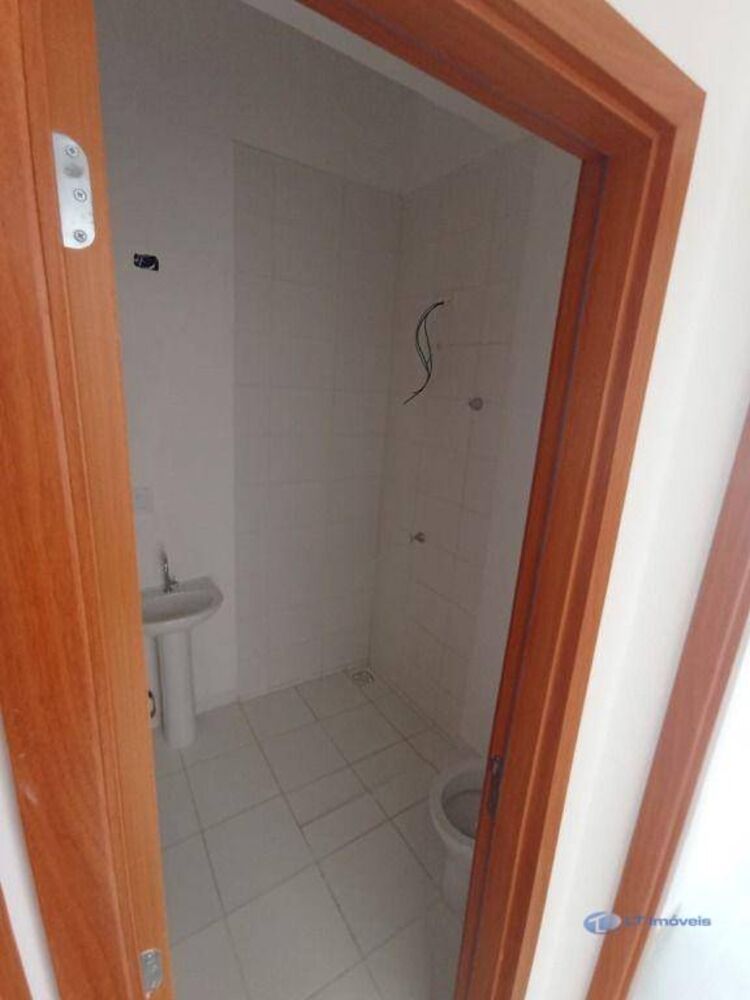 Casa de Condomínio para alugar com 2 quartos, 50m² - Foto 6