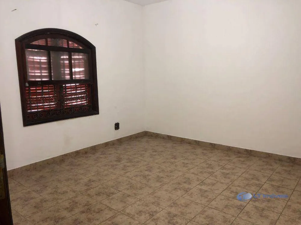 Casa, 3 quartos, 208 m² - Foto 1