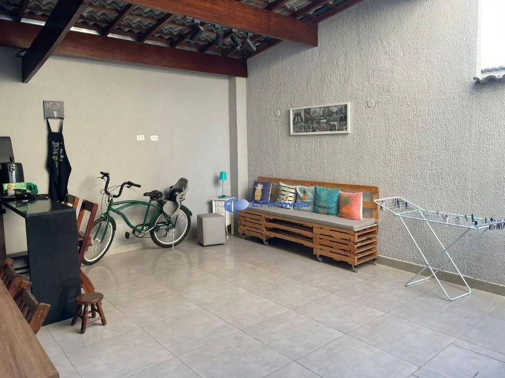 Sobrado, 3 quartos, 126 m² - Foto 2
