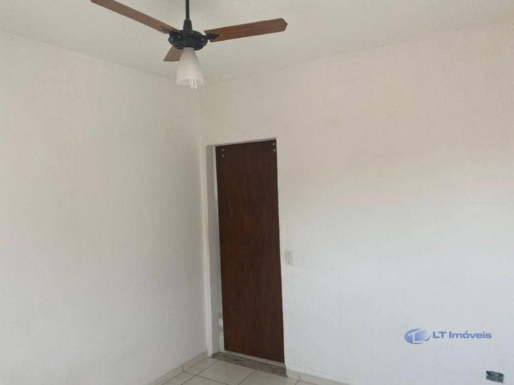 Apartamento à venda com 2 quartos, 47m² - Foto 4