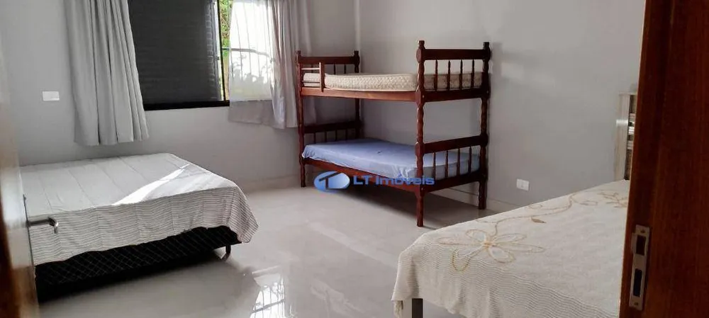 Chácara, 4 quartos, 2600 m² - Foto 3
