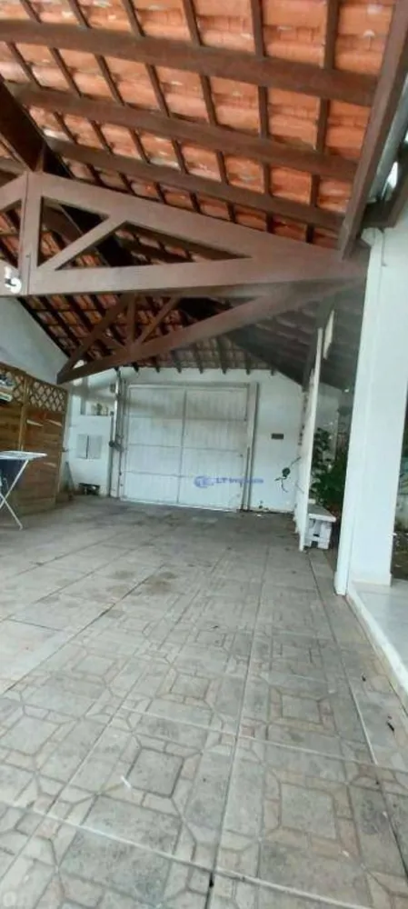 Casa, 3 quartos, 235 m² - Foto 4
