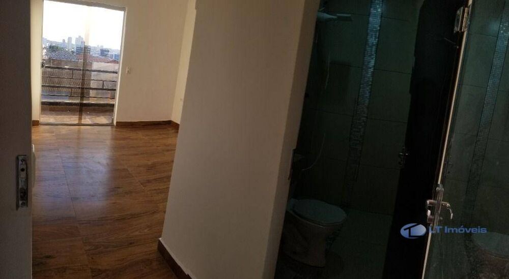 Casa à venda com 2 quartos, 73m² - Foto 1
